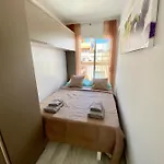 Amazing 2 Bedroom With Big Sun Terrace Centre *